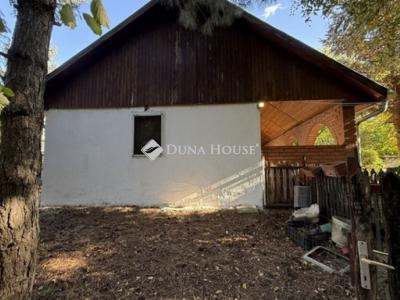 Eladó tanya Tápiószecső