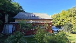 Eladó családi ház Pécel