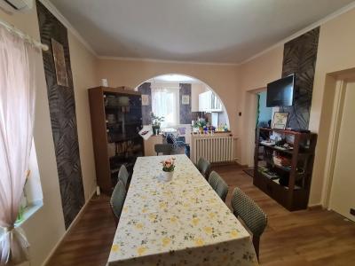 Eladó családi ház Enying