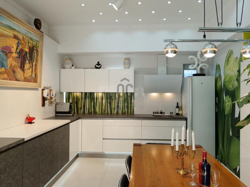 Eladó családi ház Üllő