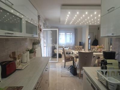 Eladó családi ház Bag