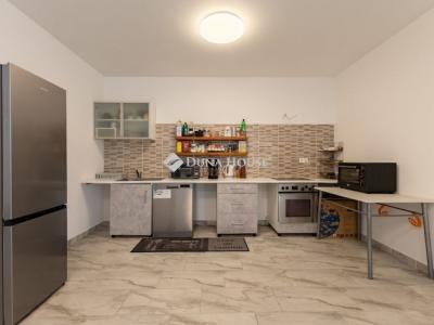 Eladó családi ház Erdőkertes