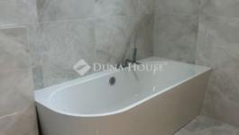 Eladó családi ház Csömör