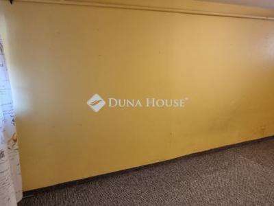 Eladó lakás Budaörs