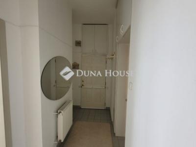Eladó lakás Vecsés