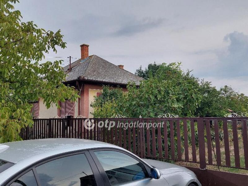 Eladó családi ház Kisújszállás