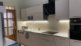 Eladó családi ház Pécs