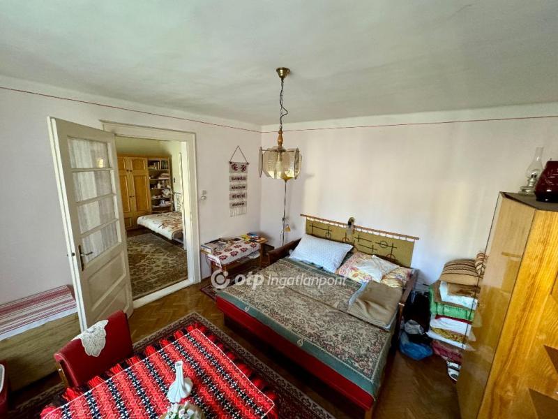 Eladó családi ház Szeged