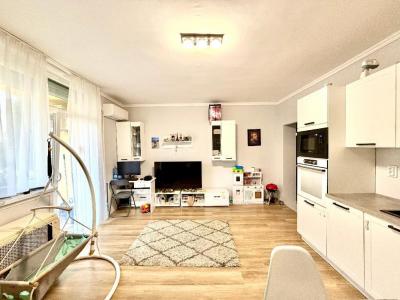 Eladó lakás Kecskemét