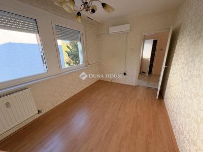 Eladó lakás Debrecen