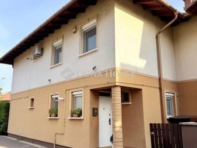 Eladó sorház Vecsés