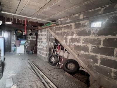 Eladó lakóövezeti telek Fót