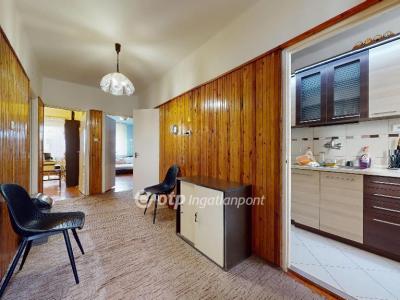 Eladó lakás Tiszavasvári