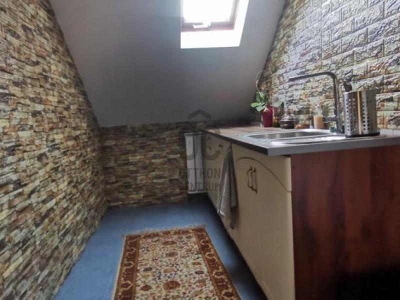 Eladó családi ház Taksony