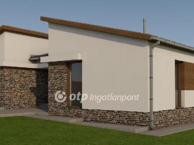 Eladó családi ház Balatonlelle