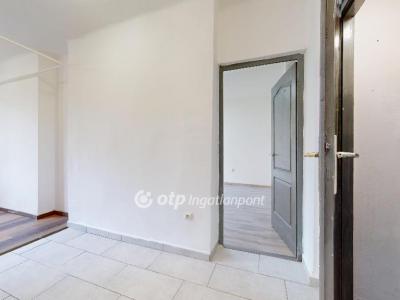 Eladó lakás Kazincbarcika