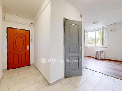 Eladó lakás Kazincbarcika