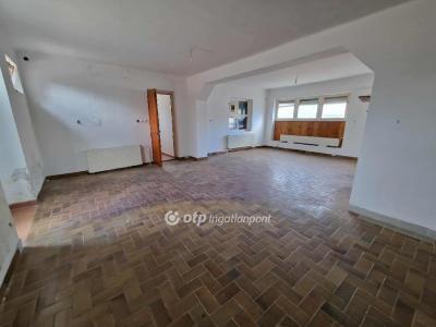 Eladó családi ház Miskolc