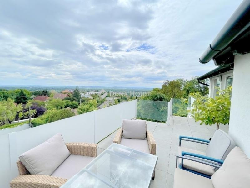 Eladó családi ház Szentendre