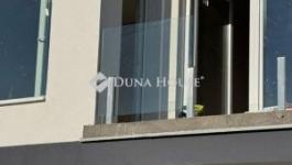 Eladó ikerház Csomád