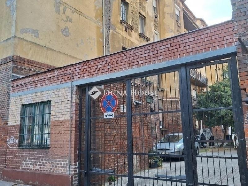 Eladó lakás Budapest