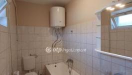 Eladó családi ház Dömsöd