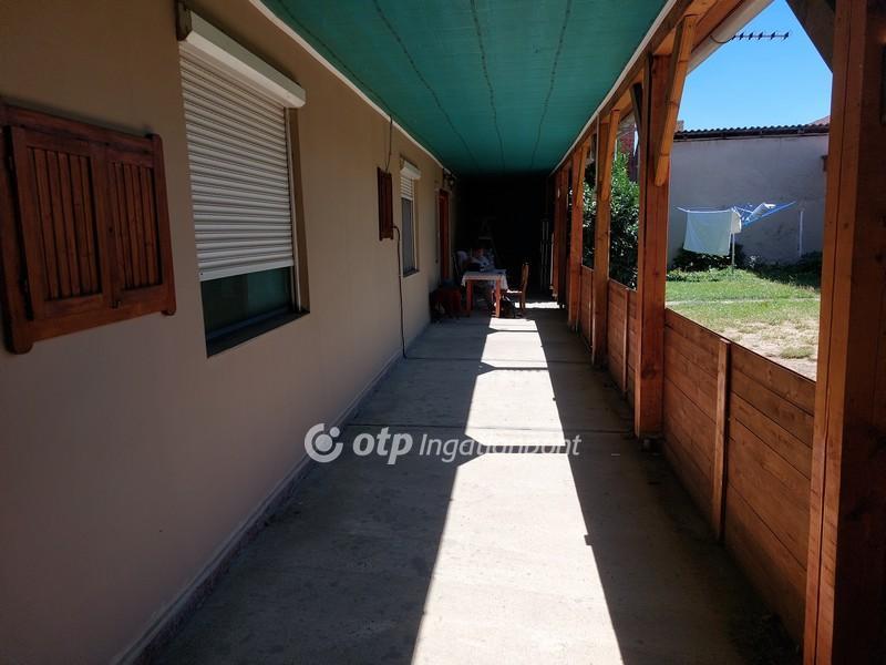 Eladó lakás Sárospatak