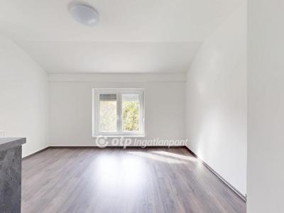 Eladó lakás Edelény