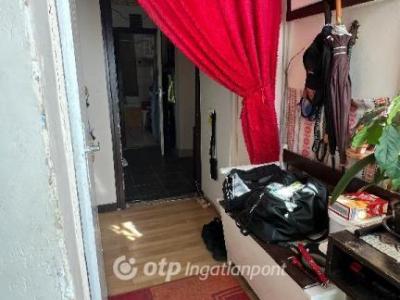 Eladó lakás Sajószentpéter