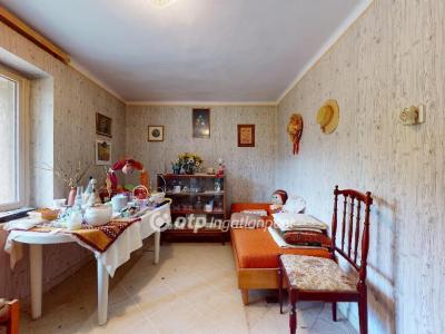 Eladó családi ház Szikszó