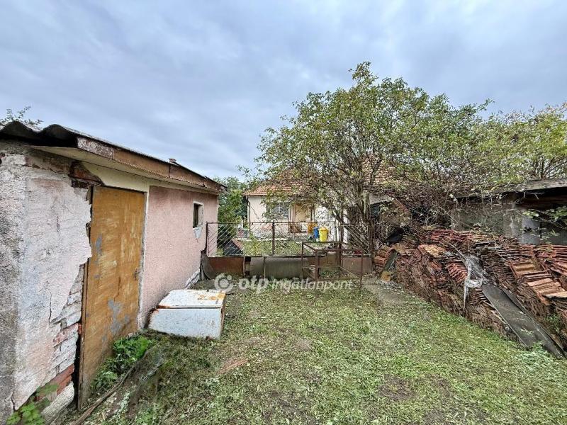 Eladó családi ház Sajópetri