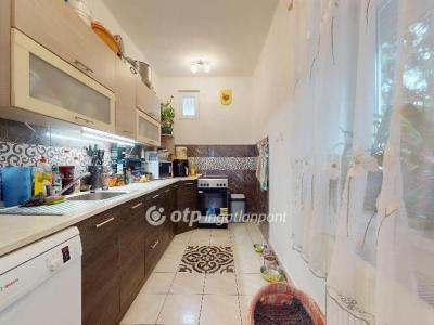 Eladó családi ház Miskolc