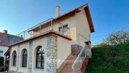 Eladó családi ház Balatonfüred