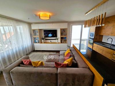 Eladó lakás Balatonfüred