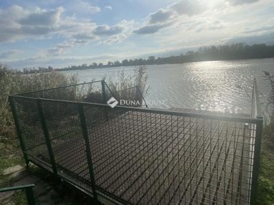 Eladó családi ház Délegyháza