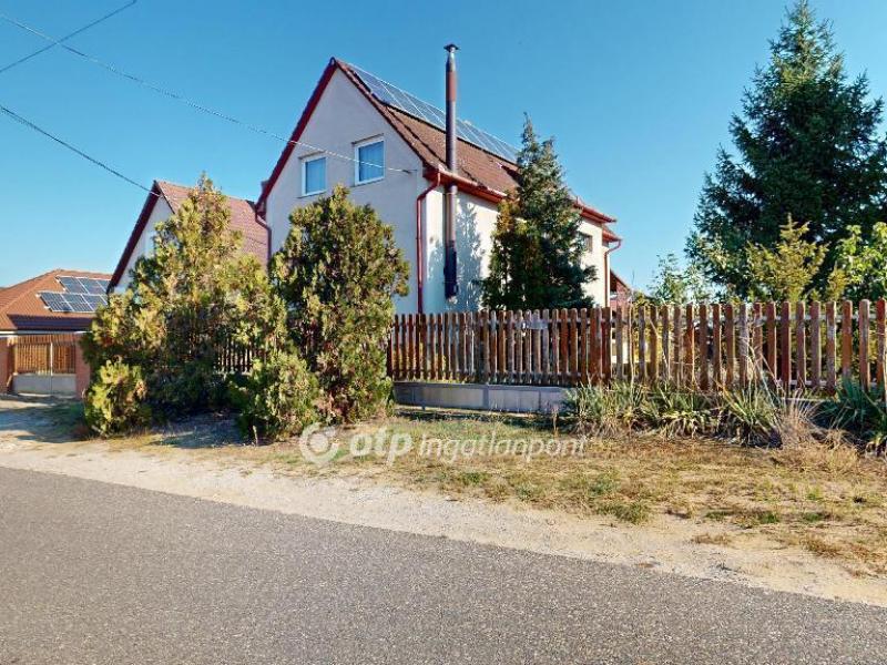 Eladó családi ház Nyíregyháza