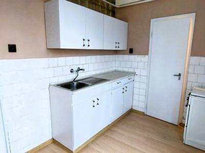 Eladó lakás Békés