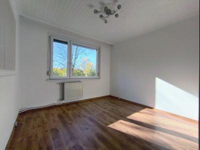 Eladó lakás Békés