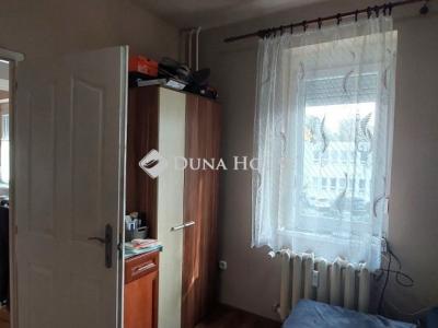 Eladó lakás Tatabánya