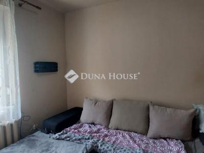 Eladó lakás Tatabánya