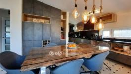 Eladó lakás Siófok