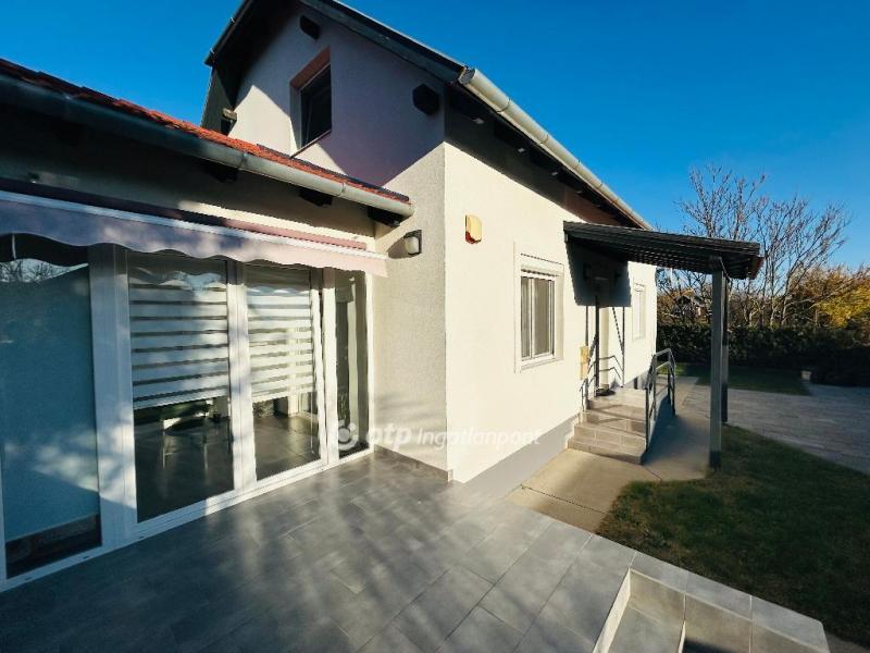 Eladó sorház Hajdúsámson