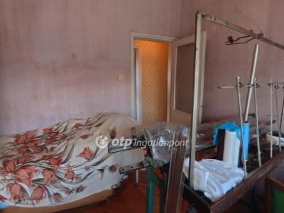 Eladó családi ház Mezőkövesd