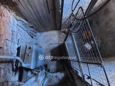 Eladó családi ház Mezőkövesd