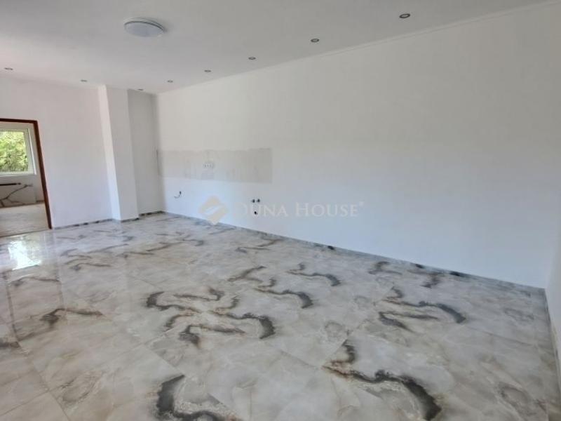 Eladó családi ház Zsámbok