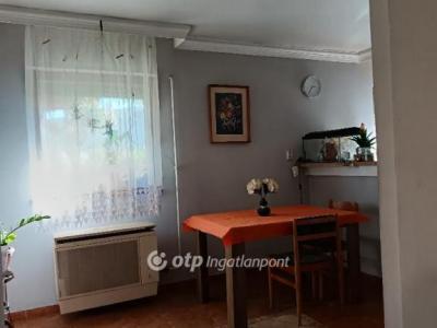 Eladó családi ház Debrecen