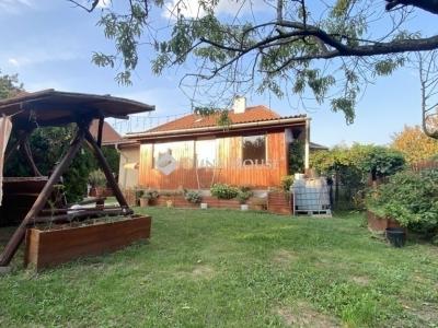 Eladó családi ház Budapest