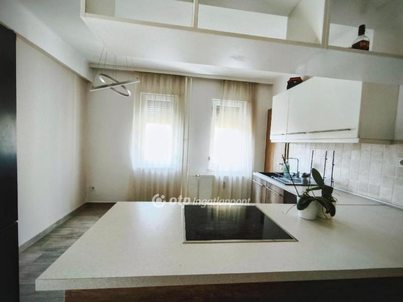 Eladó lakás Budapest