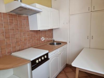 Eladó lakás Pécs