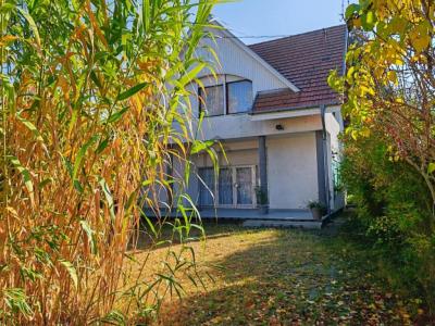 Eladó lakás Zamárdi